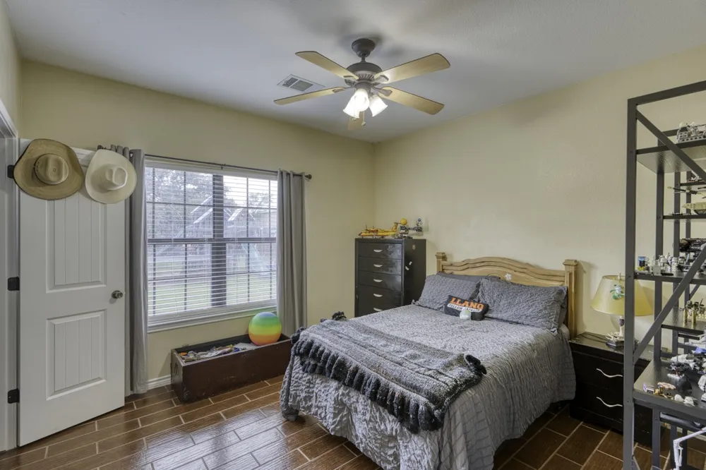 809 Skyline Drive Kingsland, TX 78639