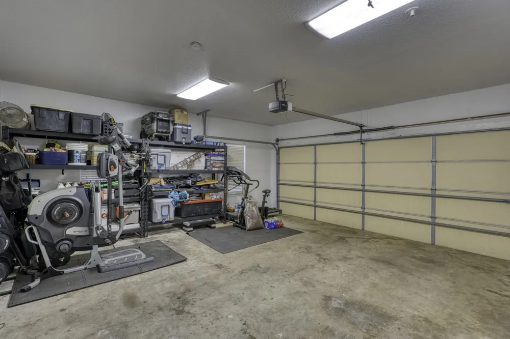 809 Skyline Drive Kingsland, TX 78639