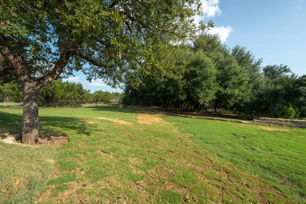 112 Davis Lane Georgetown, TX 78633