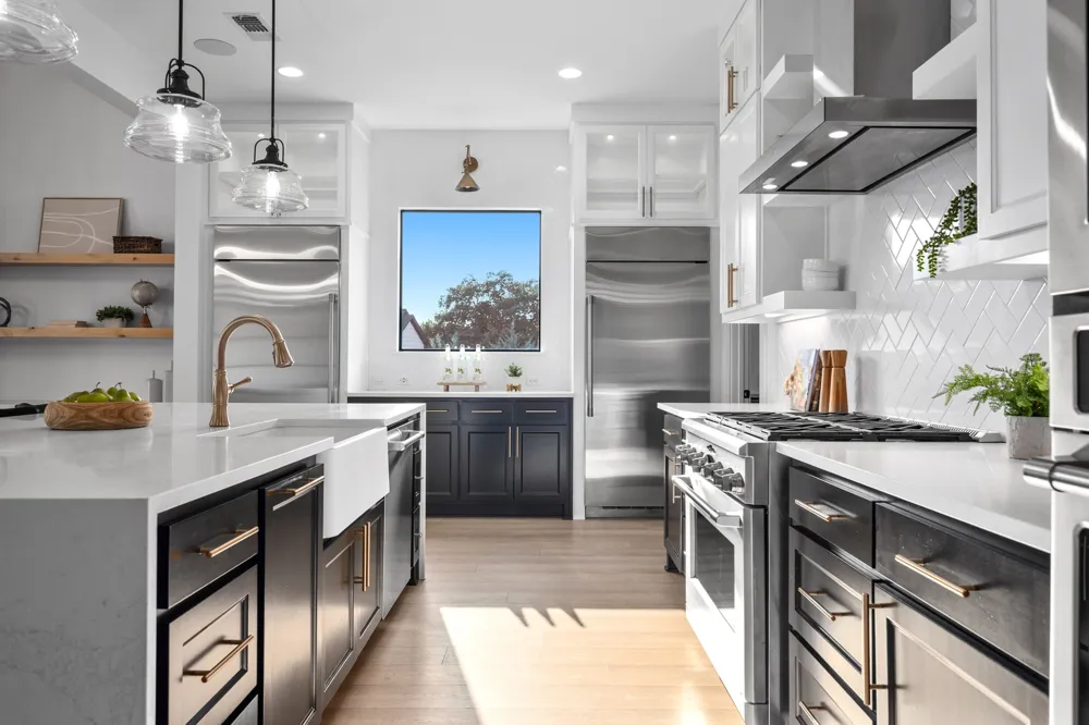 112 Davis Lane Georgetown, TX 78633