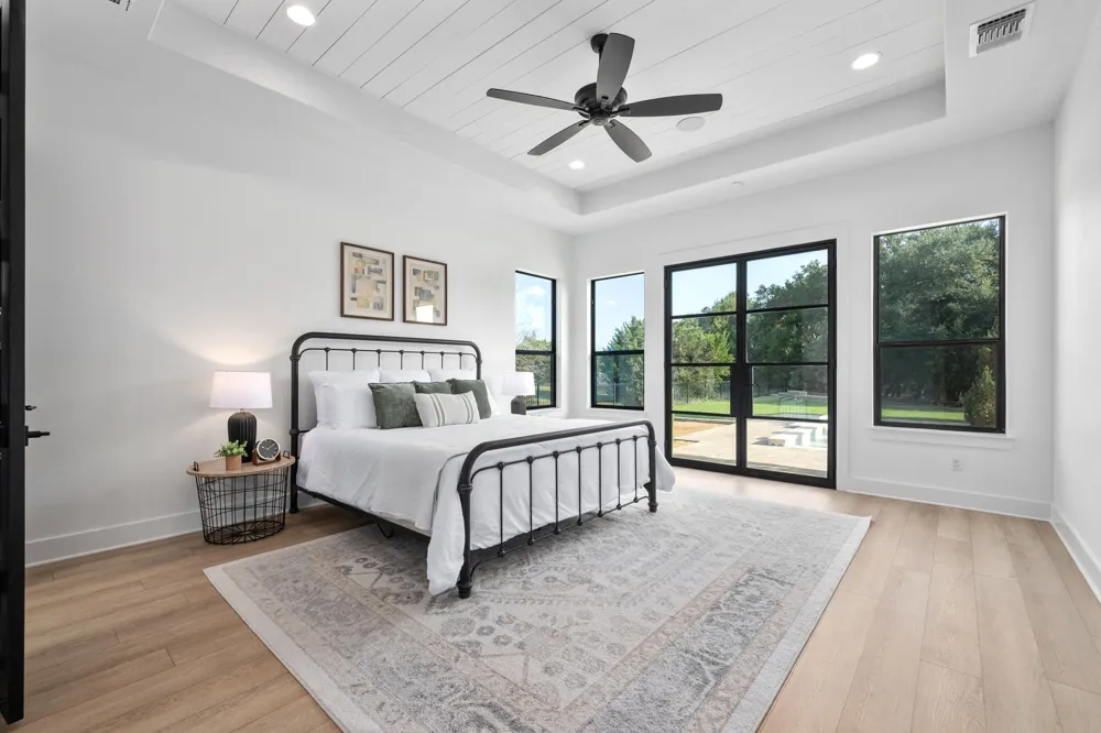 112 Davis Lane Georgetown, TX 78633