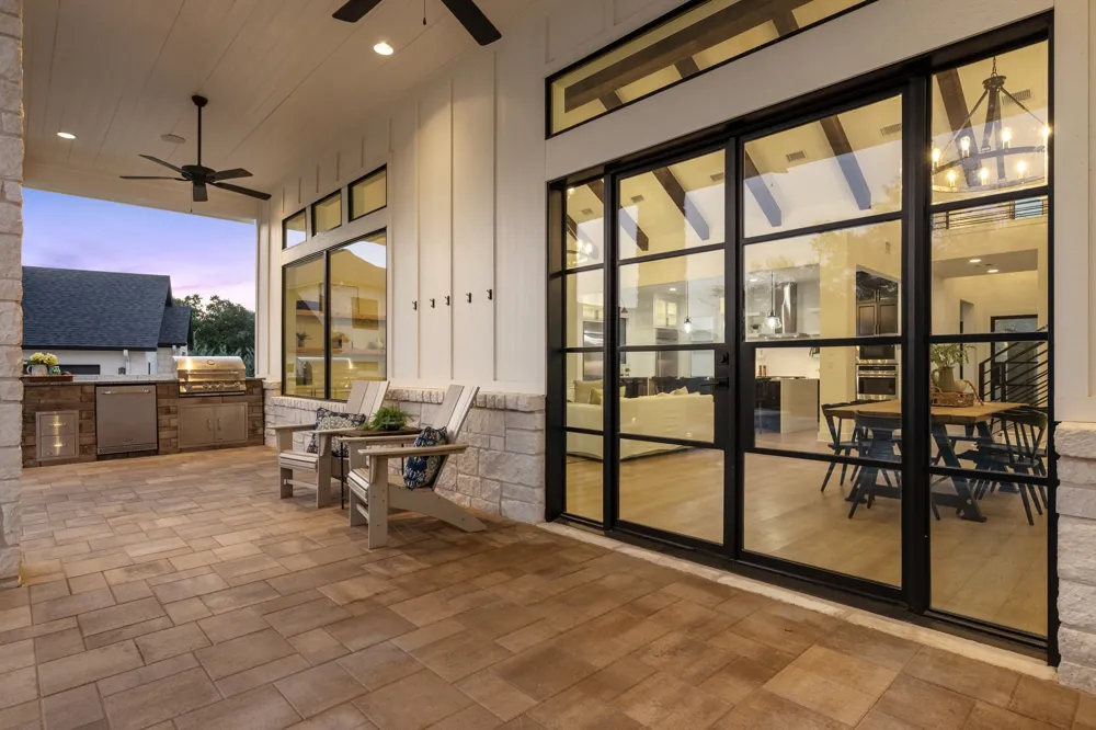 112 Davis Lane Georgetown, TX 78633