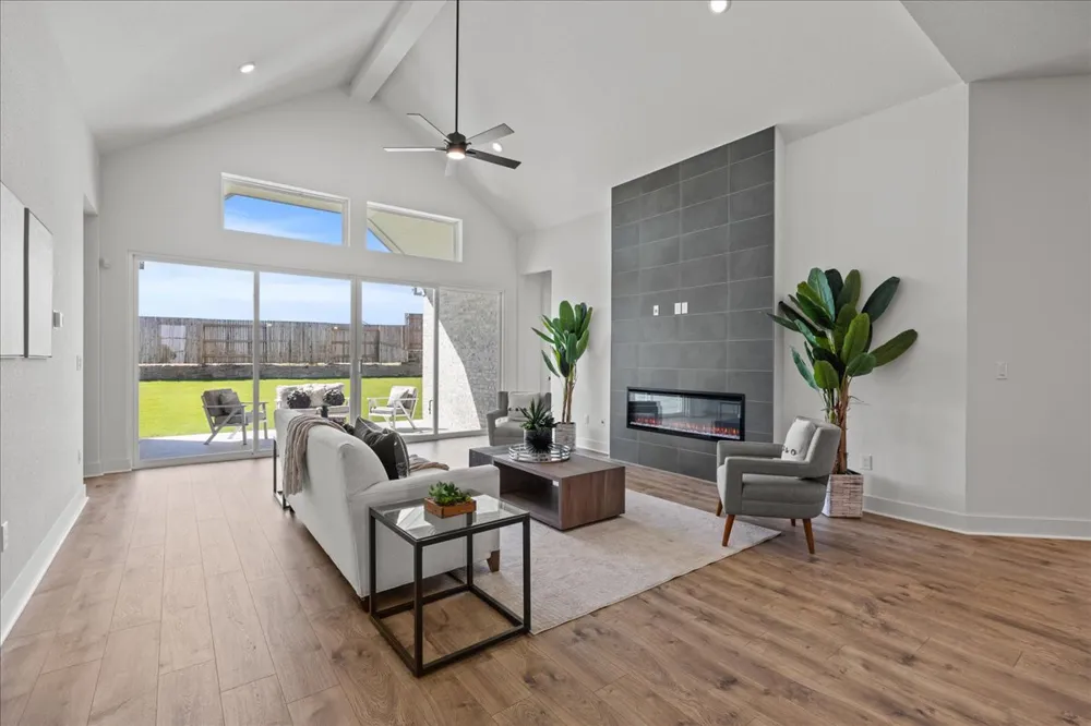 204 Firethorn Cove Marble Falls, TX 78654