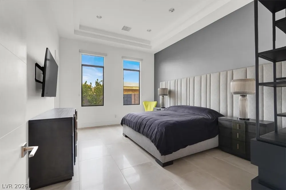 20 Pebble Hills Court Las Vegas, NV 89141