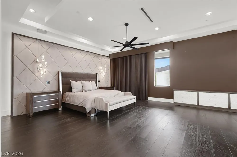 20 Pebble Hills Court Las Vegas, NV 89141