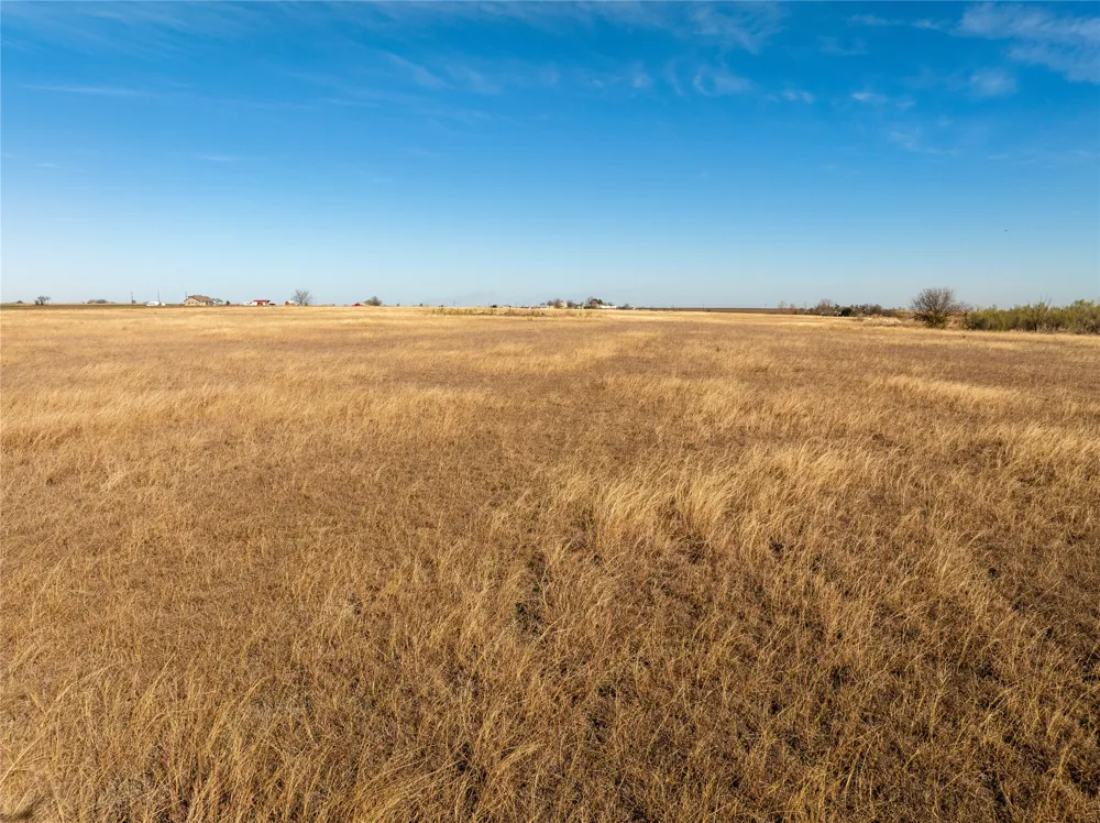 2927 County Road 302 Bartlett, TX 76511