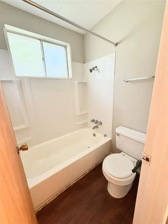 308 E 34th Street #201 Austin, TX 78705