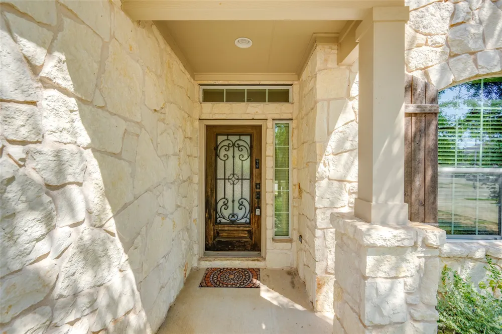 4211 Oldenburg Lane Cedar Park, TX 78613
