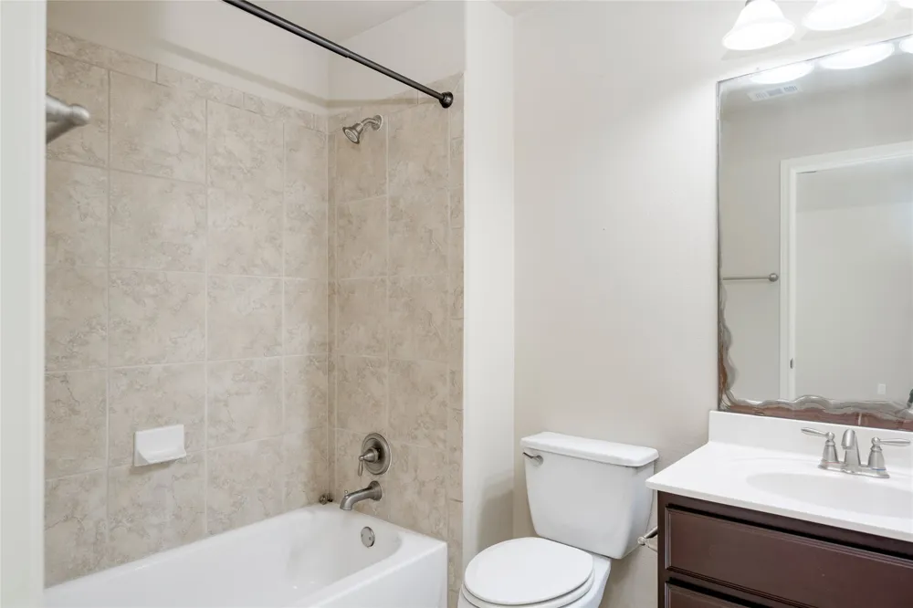 4211 Oldenburg Lane Cedar Park, TX 78613