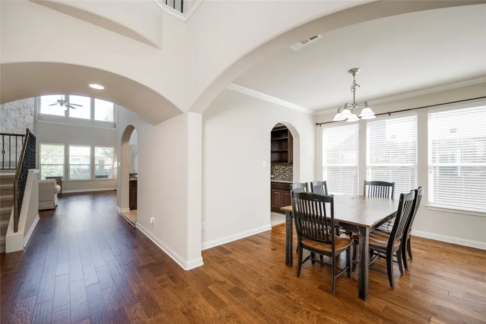 4211 Oldenburg Lane Cedar Park, TX 78613