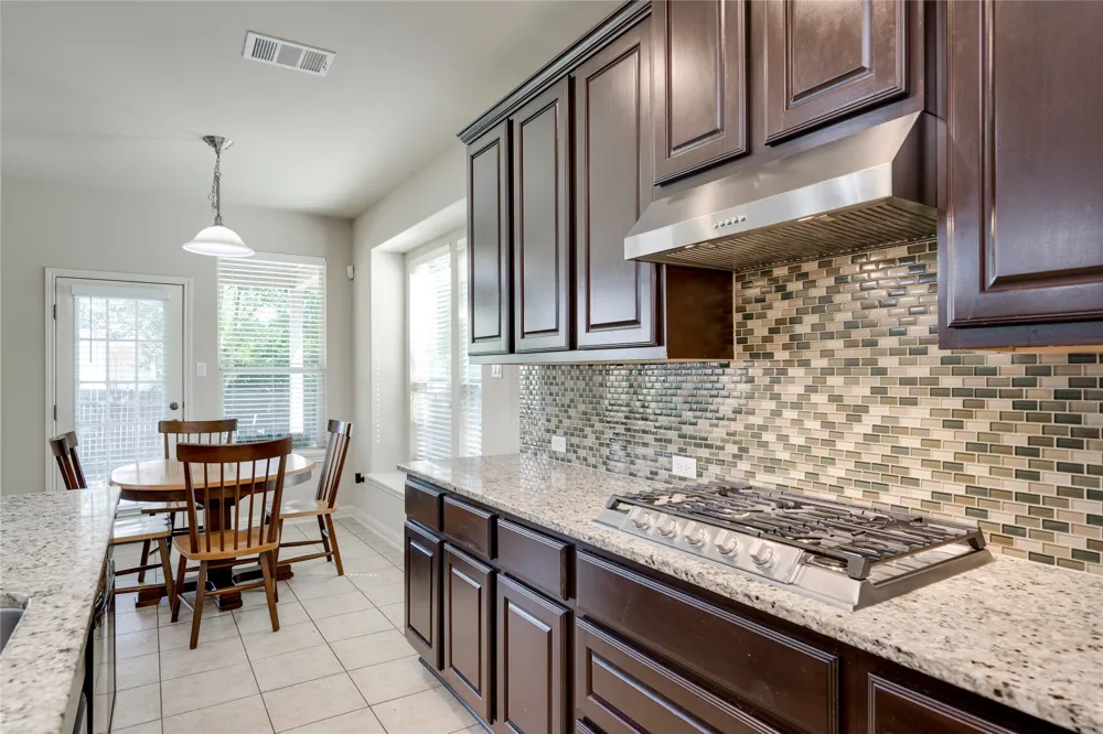 4211 Oldenburg Lane Cedar Park, TX 78613