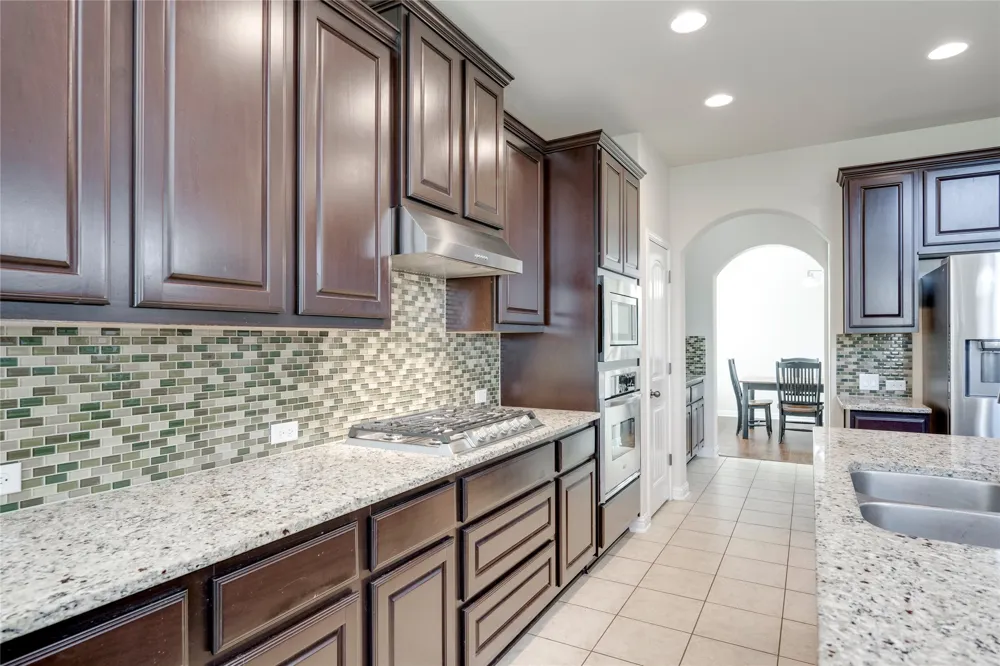 4211 Oldenburg Lane Cedar Park, TX 78613