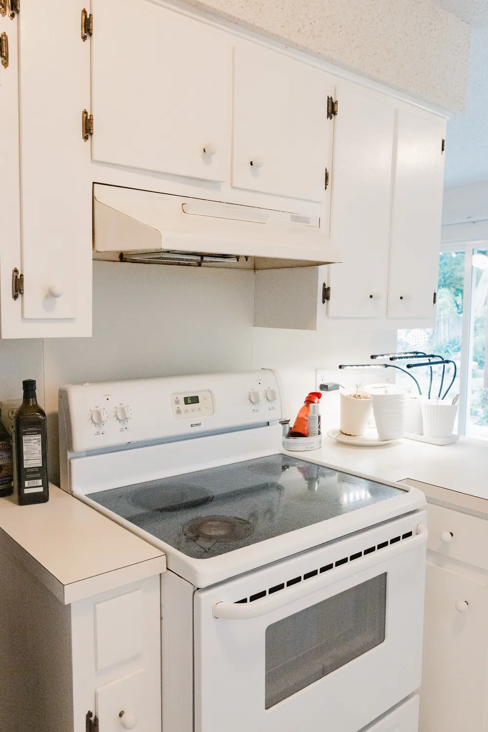 10410 Leaning Willow Drive Austin, TX 78758