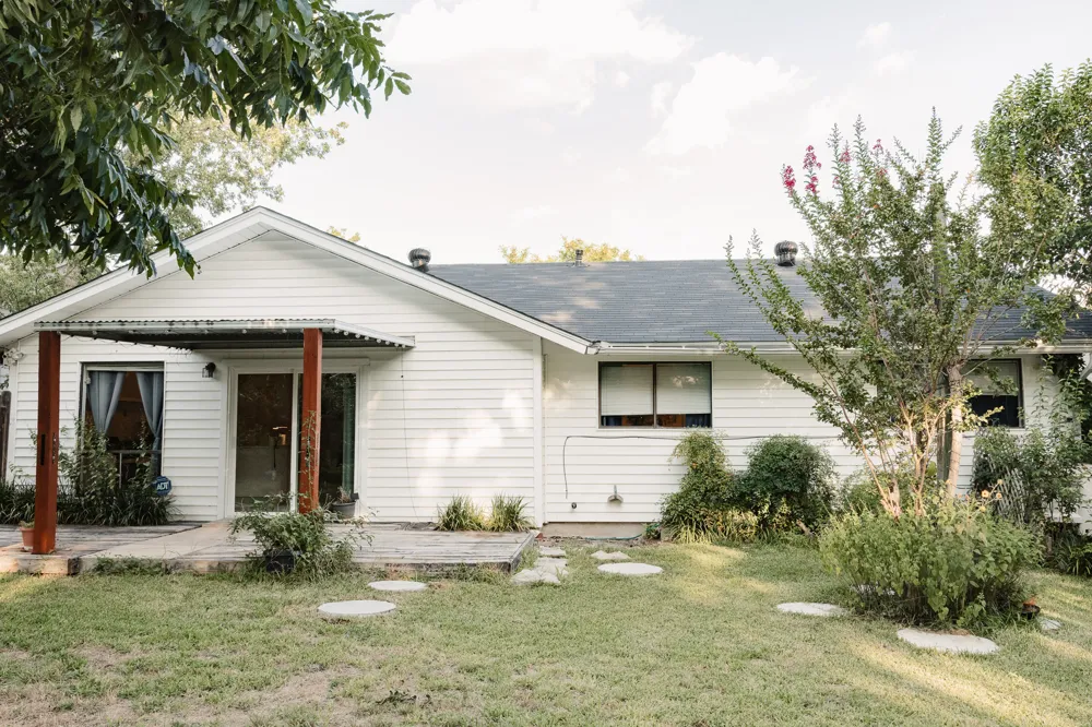 10410 Leaning Willow Drive Austin, TX 78758