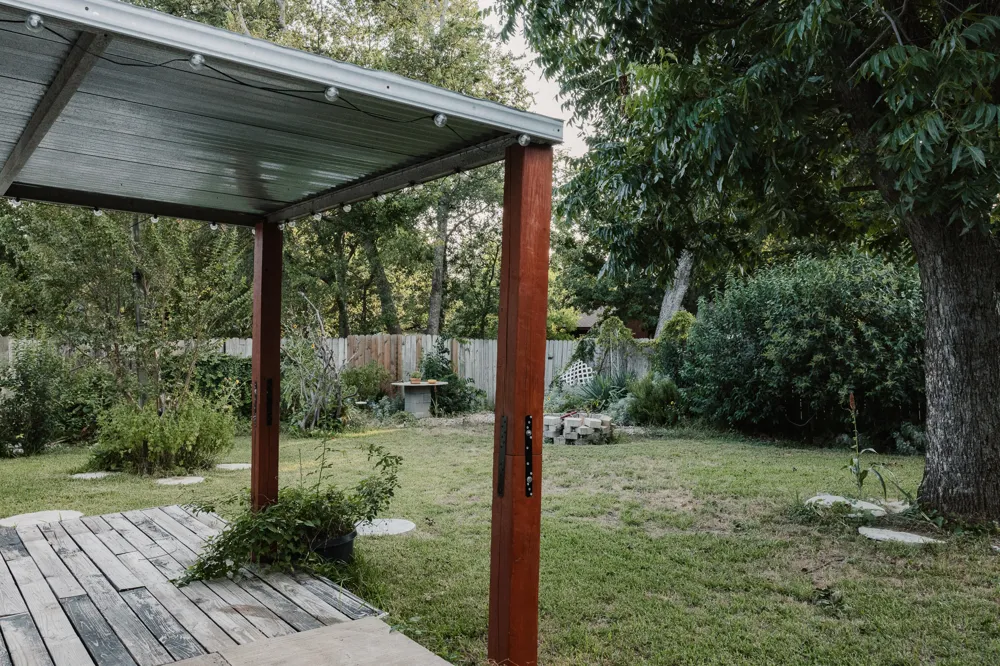 10410 Leaning Willow Drive Austin, TX 78758