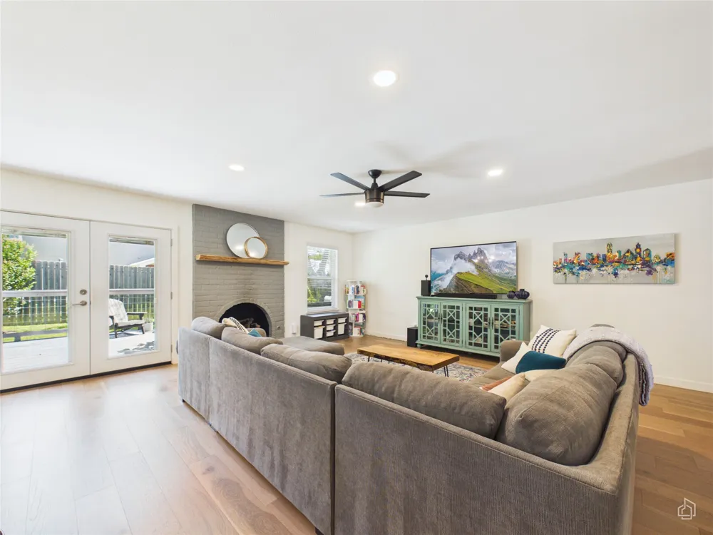 2706 Grennock Drive Austin, TX 78745