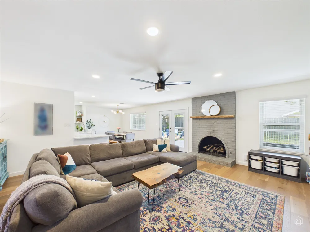 2706 Grennock Drive Austin, TX 78745