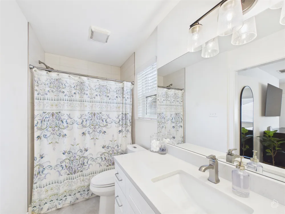 2706 Grennock Drive Austin, TX 78745