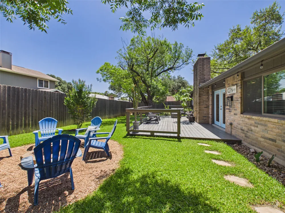 2706 Grennock Drive Austin, TX 78745