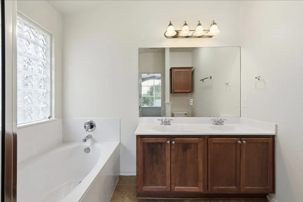 1606 Yoakum Street #254 Austin, TX 78748