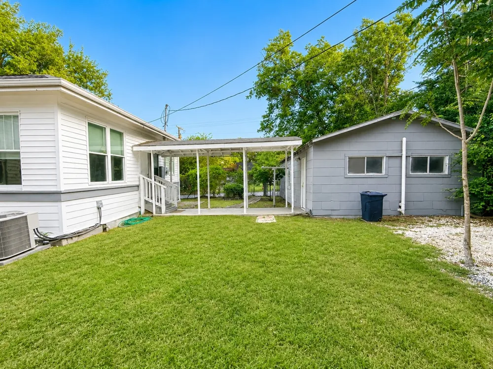 340 Ackerman Street Rockdale, TX 76567