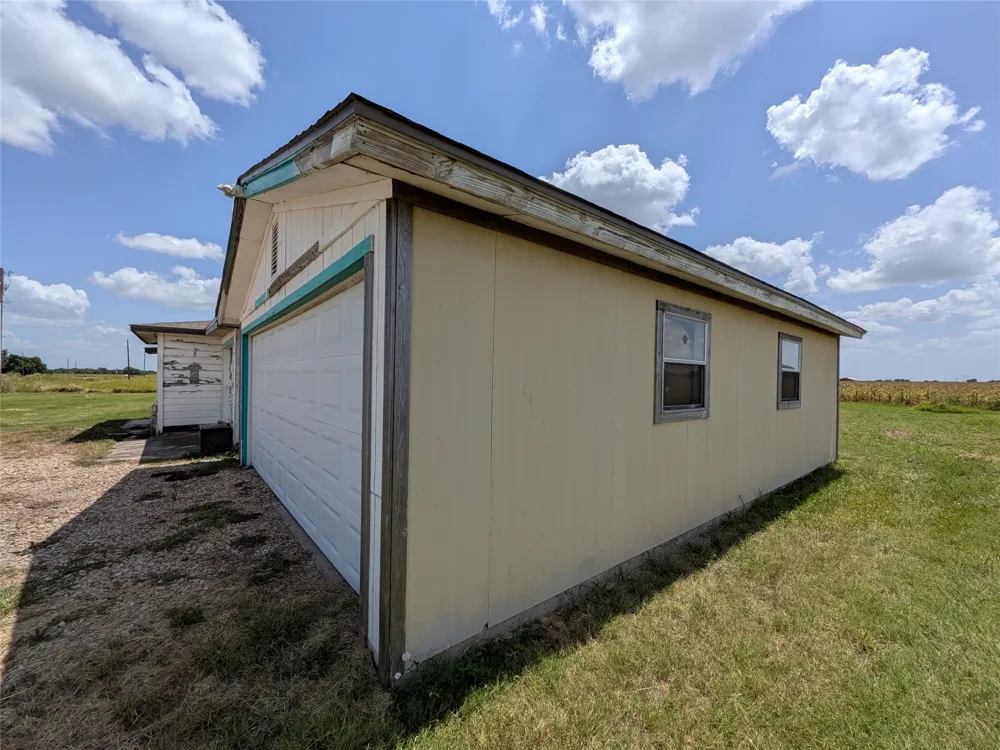 1401 Highway 95 Highway Granger, TX 76530