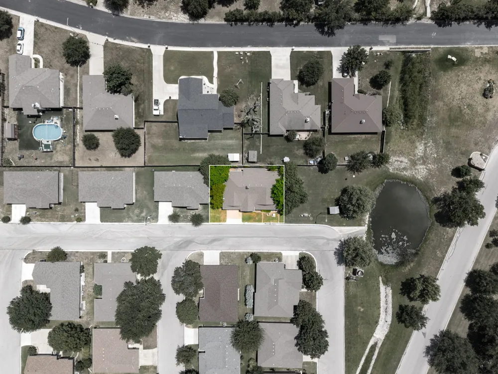 1204 Applewood Drive E Burnet, TX 78611