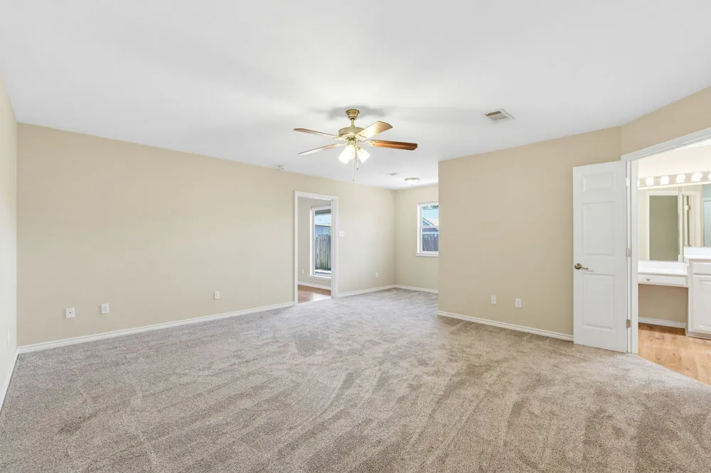 1204 Applewood Drive E Burnet, TX 78611