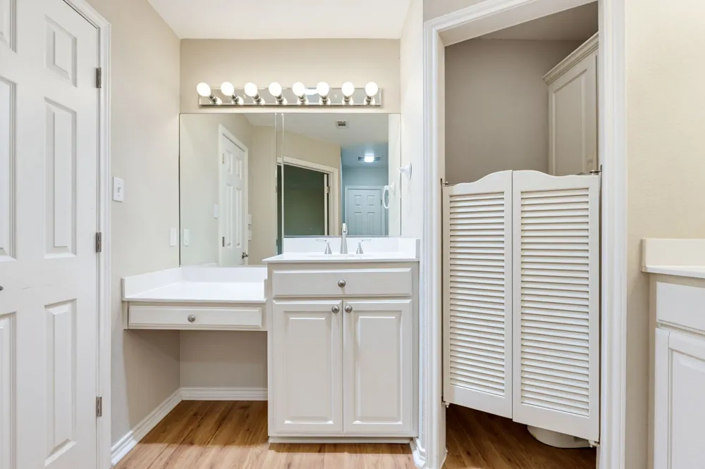 1204 Applewood Drive E Burnet, TX 78611