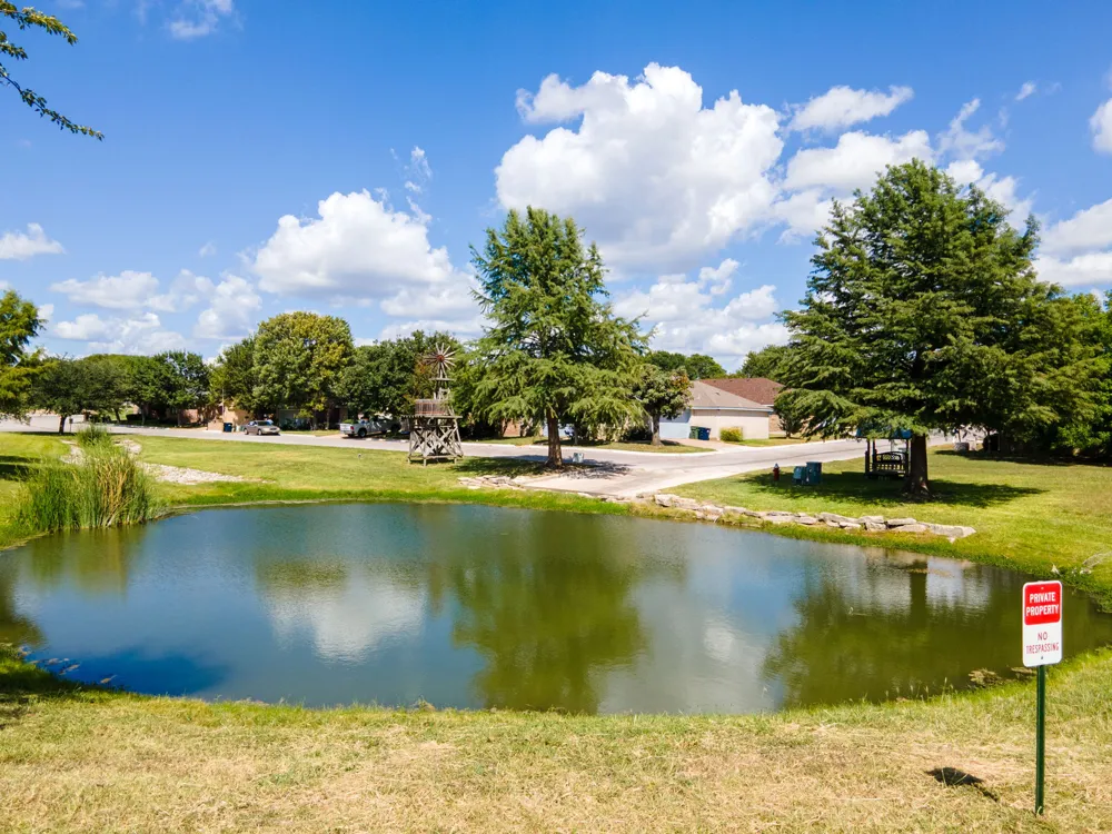 1204 Applewood Drive E Burnet, TX 78611