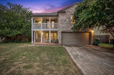 1001 Canterbury Trail