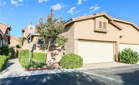 389 Rosado Springs