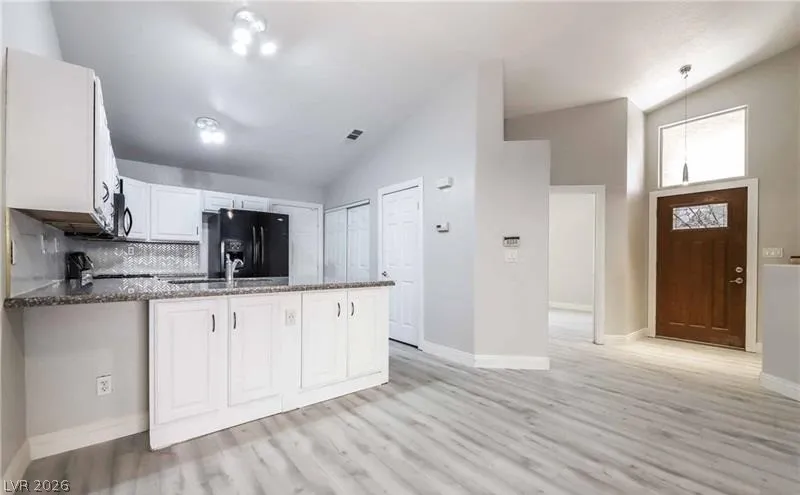 389 Rosado Springs Henderson, NV 89014