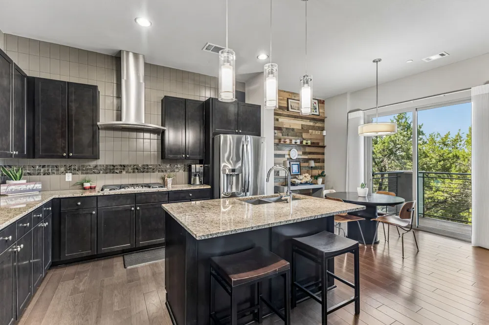 8110 Ranch Road 2222 Road #61 Austin, TX 78730