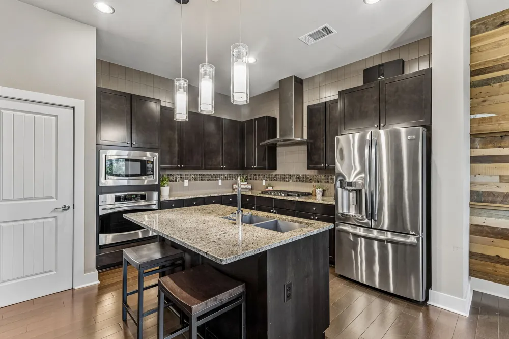 8110 Ranch Road 2222 Road #61 Austin, TX 78730