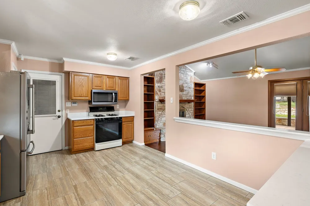 10608 Denell Circle Austin, TX 78753