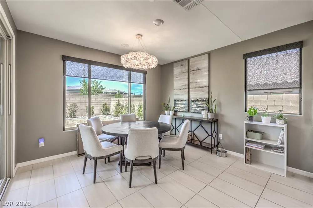 9952 Pine Trail Avenue Las Vegas, NV 89166