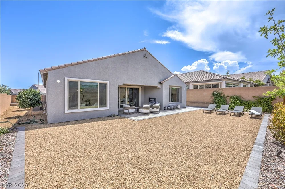 9952 Pine Trail Avenue Las Vegas, NV 89166