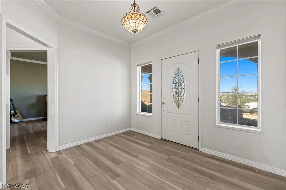 683 W Ingram Avenue Overton, NV 89040