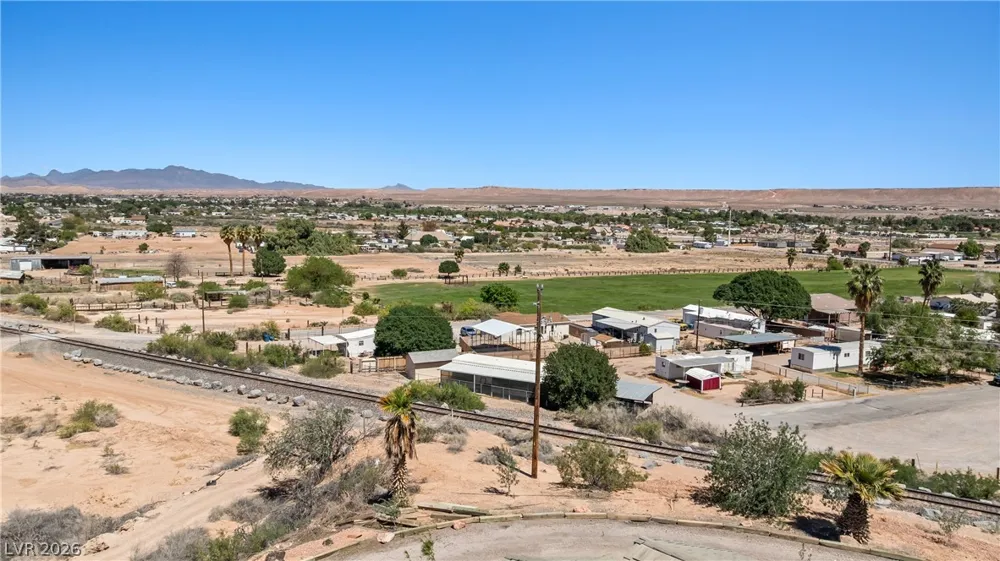 683 W Ingram Avenue Overton, NV 89040