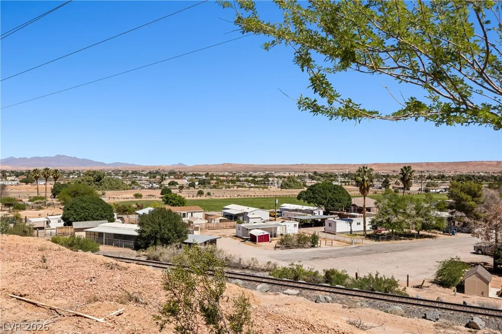 683 W Ingram Avenue Overton, NV 89040