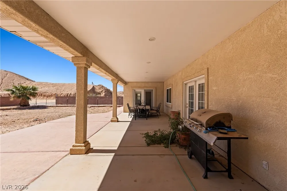 683 W Ingram Avenue Overton, NV 89040