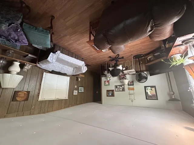 105 Elizabeth Drive Spicewood, TX 78669