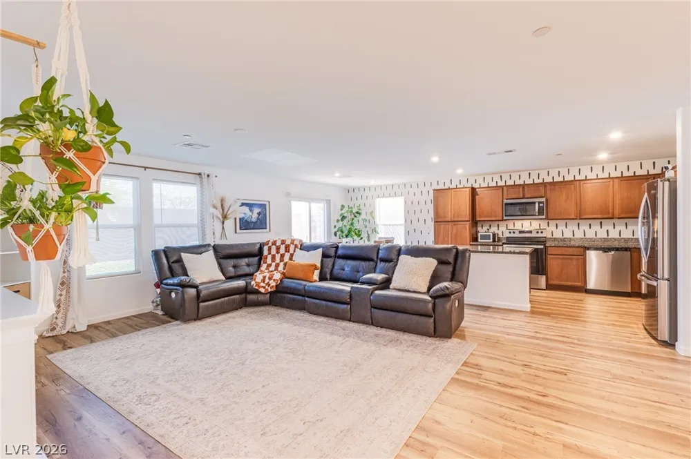 505 Turtleback Falls Avenue Indian Springs, NV 89018
