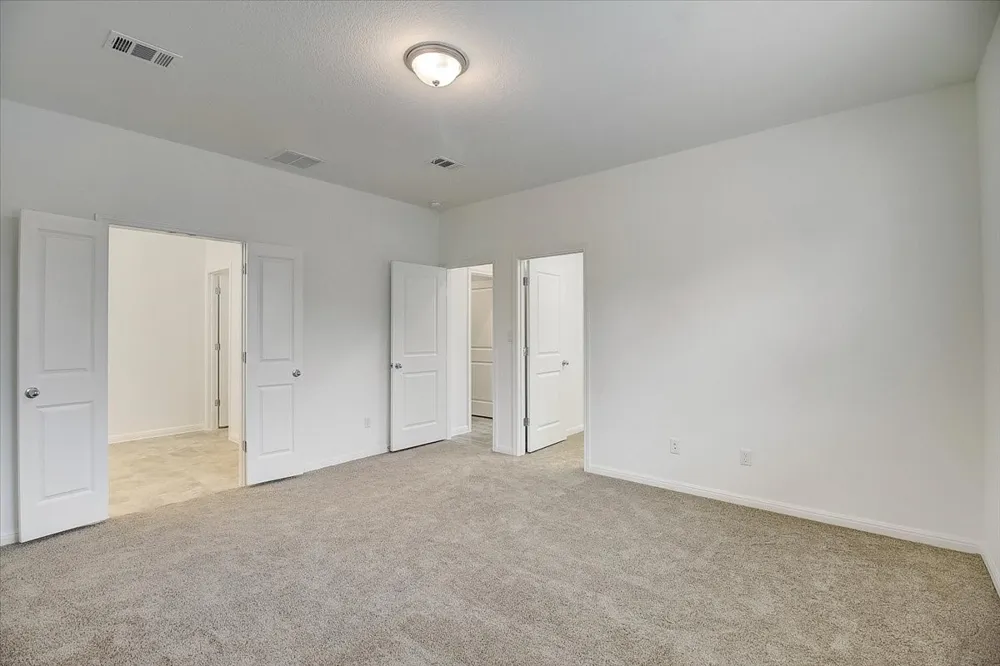 117 Lacey Oak Loop San Marcos, TX 78666