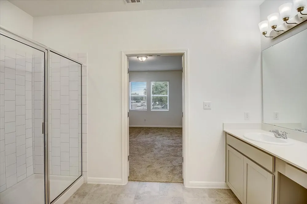 117 Lacey Oak Loop San Marcos, TX 78666