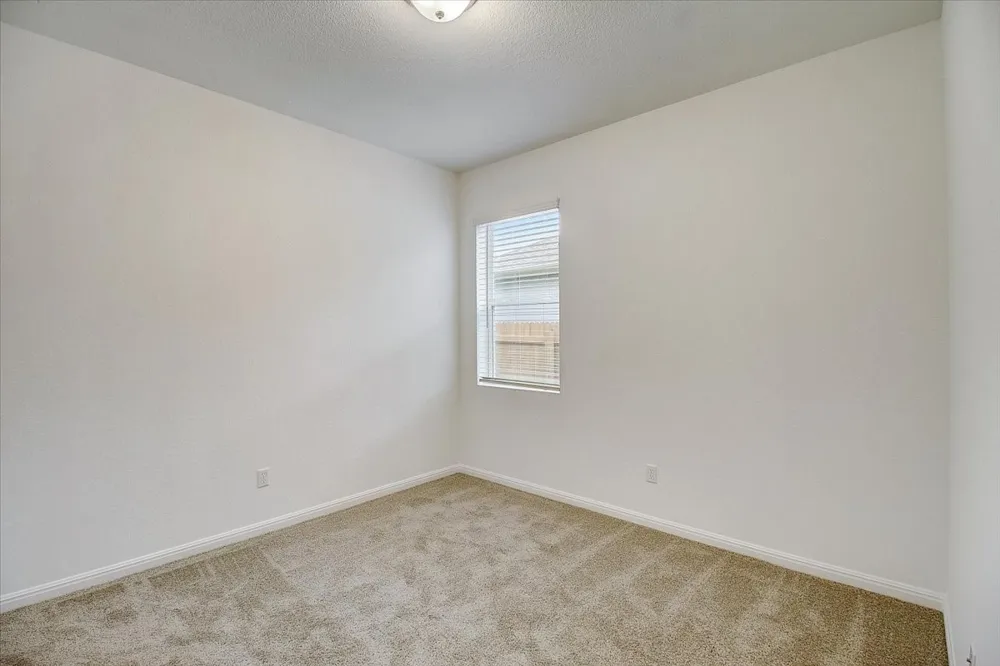 117 Lacey Oak Loop San Marcos, TX 78666