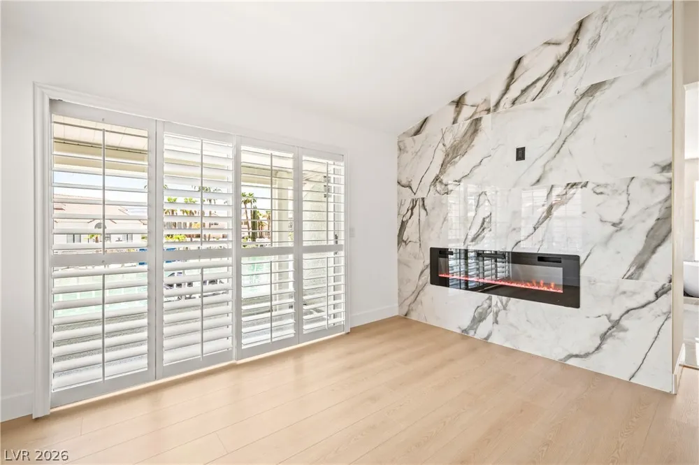 3033 Misty Harbour Drive Las Vegas, NV 89117