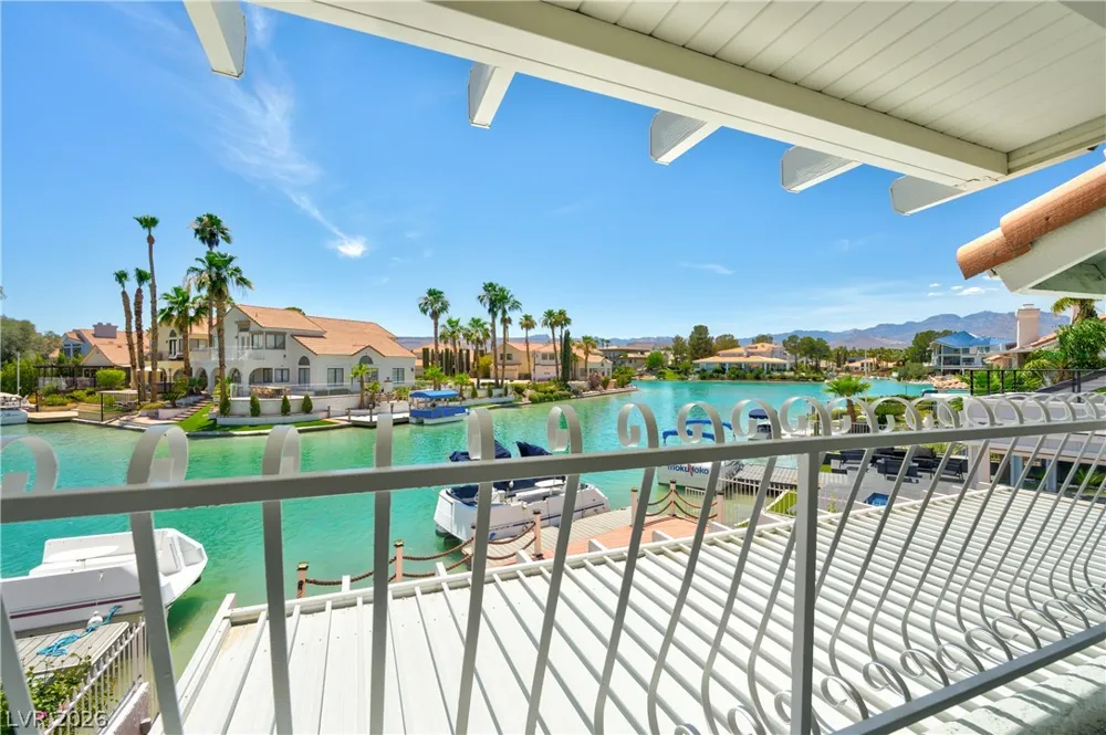 3033 Misty Harbour Drive Las Vegas, NV 89117