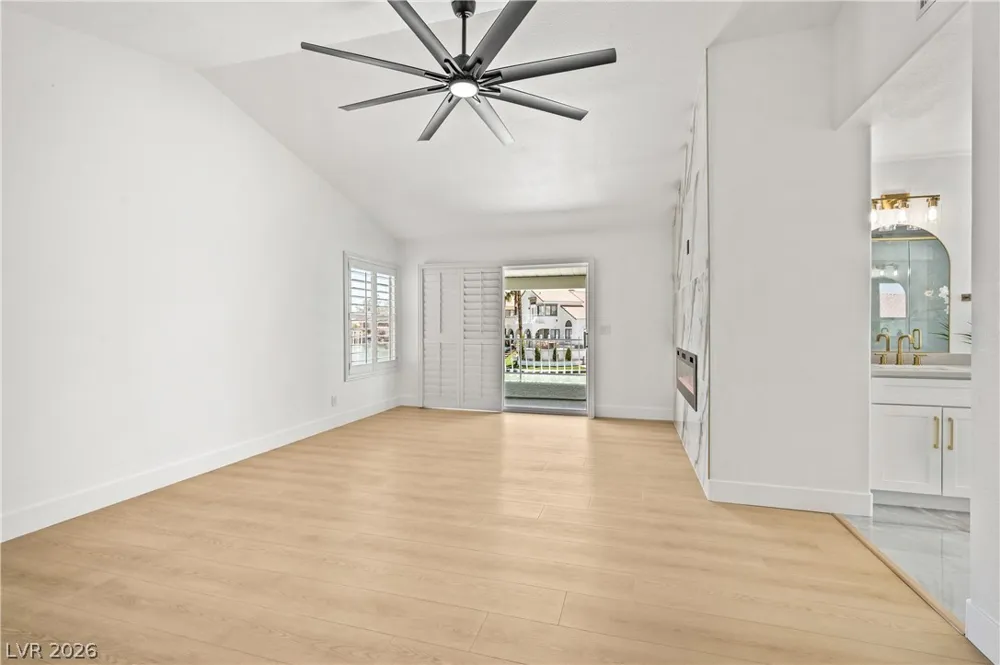 3033 Misty Harbour Drive Las Vegas, NV 89117